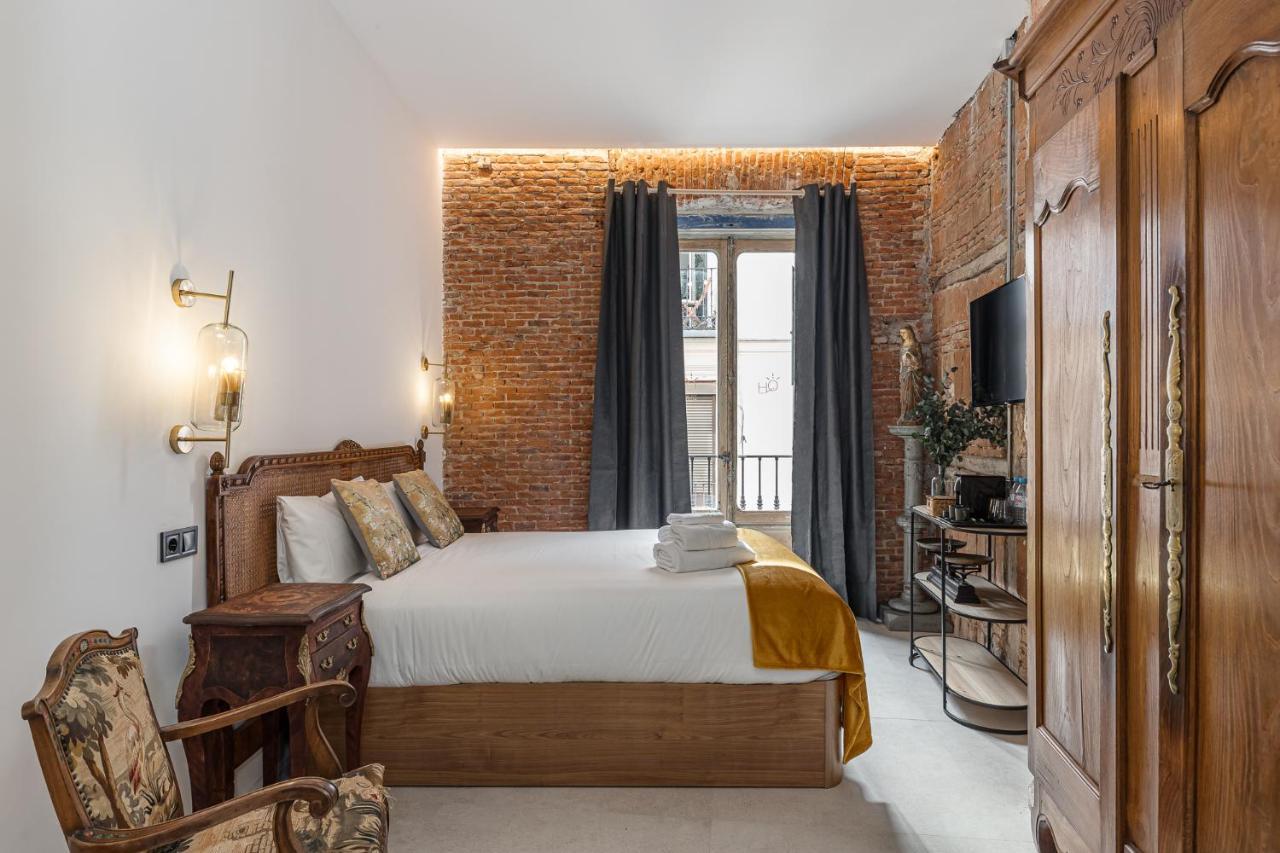 Queens House Chueca Madrid Buitenkant foto